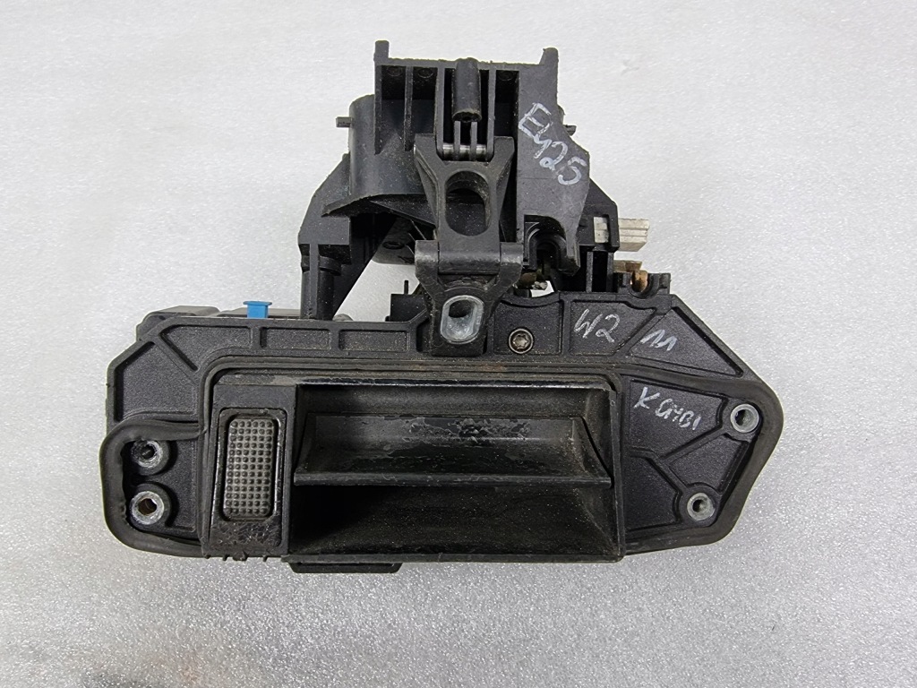 фото №6, Замок ручка крышки mercedes w221 kombi a2217400093