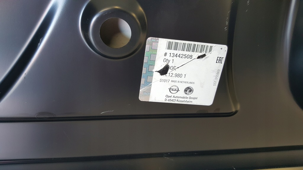 фото №7, Opel astra 4 j порог металлический правый 2009-2014r