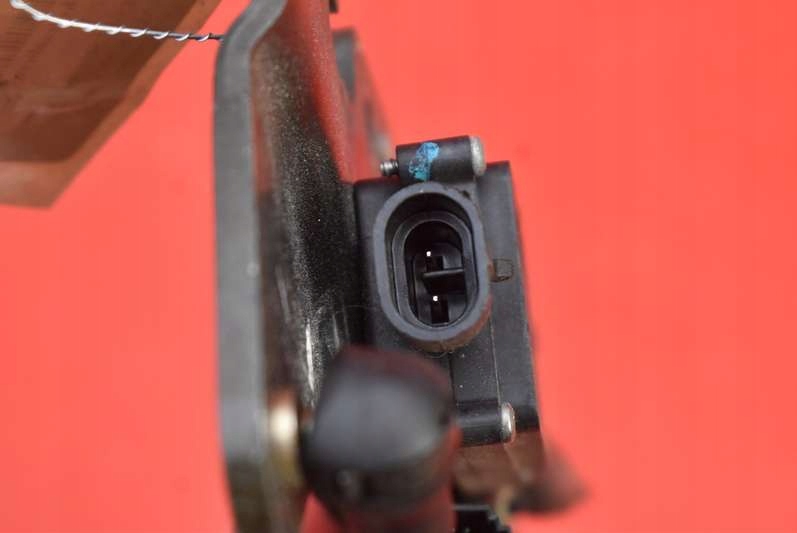 фото №9, Привод гидравлический крыша правый 4434976 citroen c3 pluriel 1 i 02-10