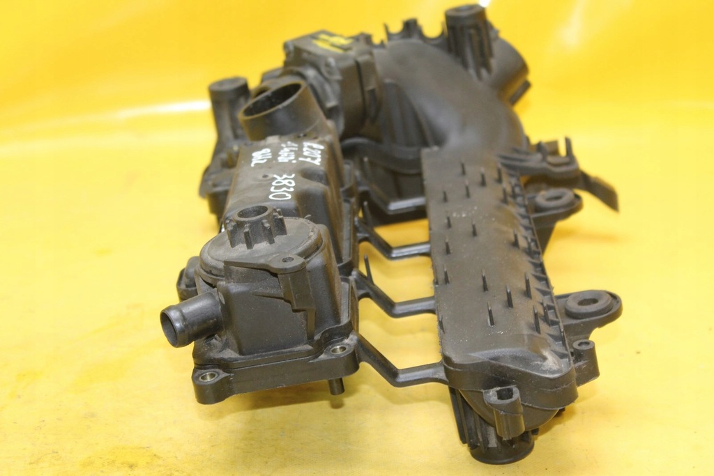 фото №5, Крышка клапанов 8hz peugeot 207 1.4 hdi