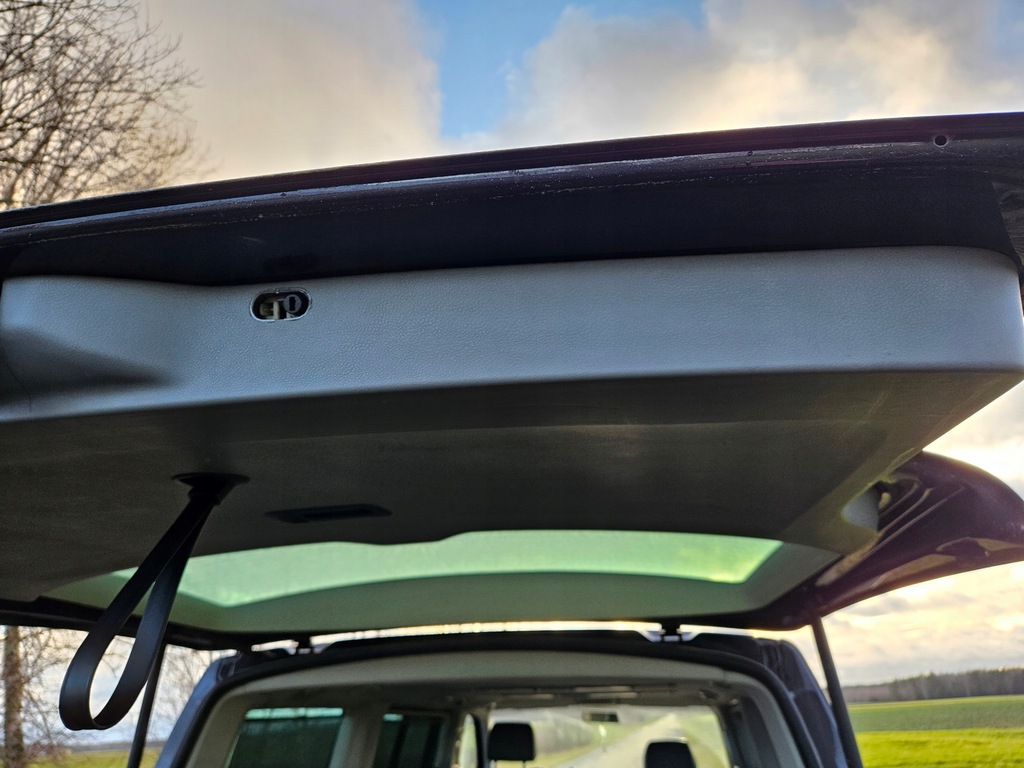 фото №9, Оббивка кришки сіра vw t5 multivan