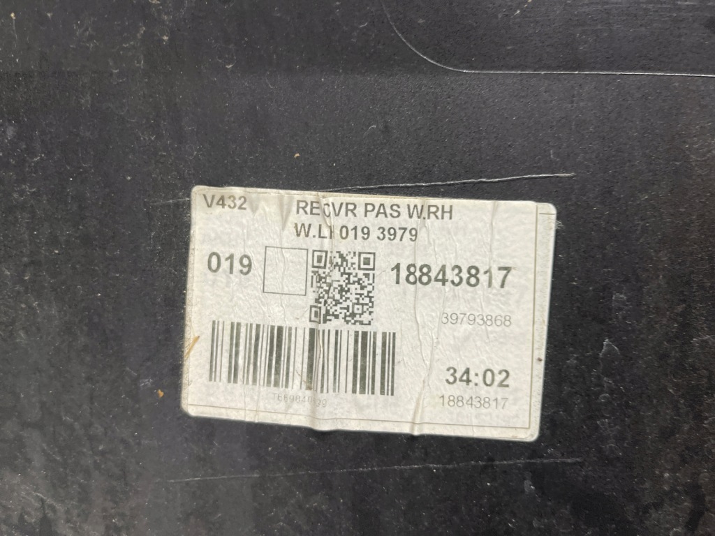 фото №9, Volvo v60 ii r design kombi бампер задняя задний