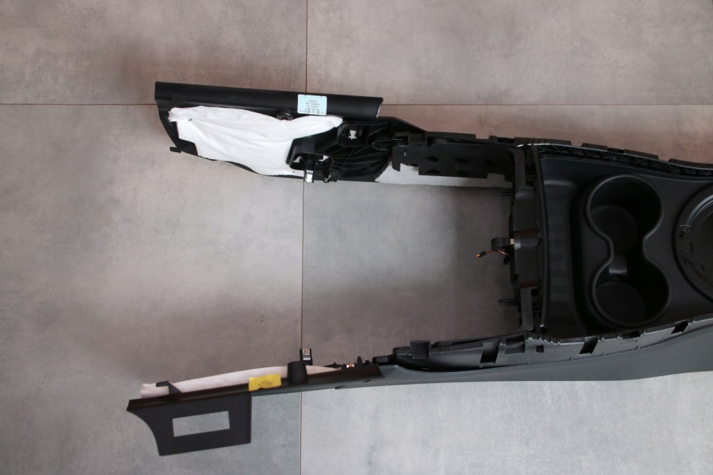 Mini clubman f54 туннель средний подлокотник + зарядное устройство беспроводная Доставка