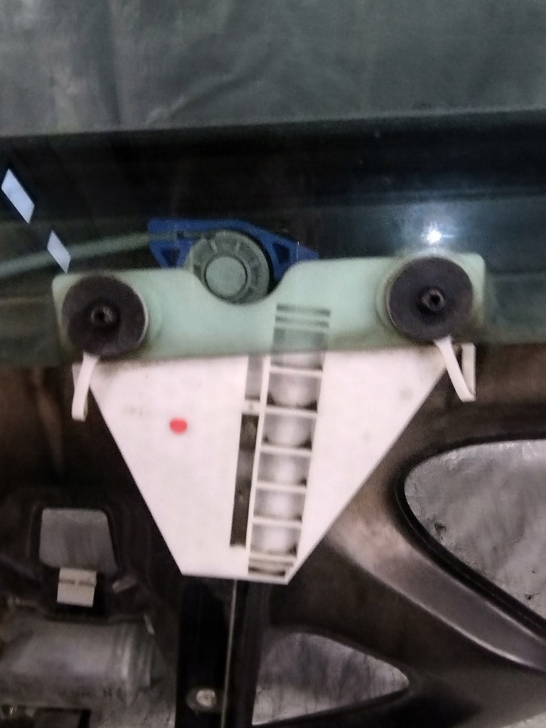 фото №6, Рамка, підйомник скло лівий задня audi a3 8l 5d