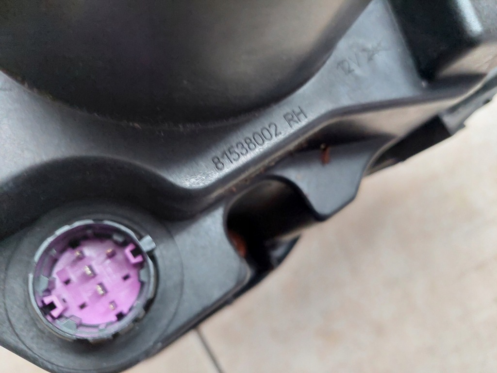 фото №8, Лампа права - лінза - fiat 500 - lift