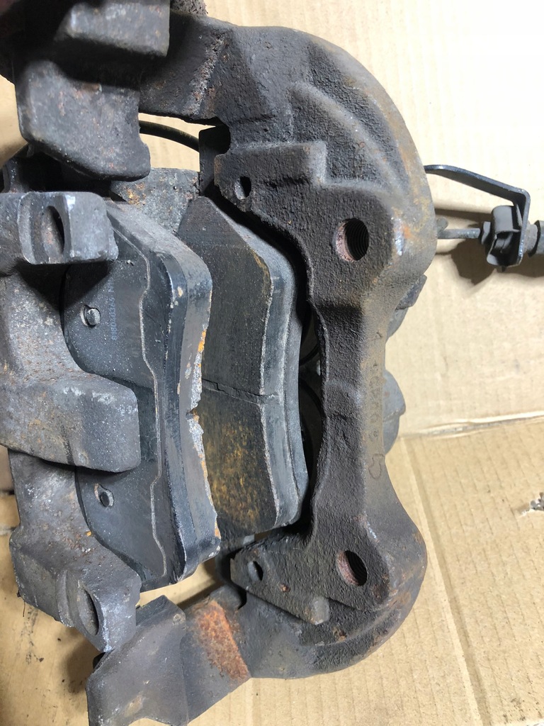 фото №5, Супорт гальмівний правий перед mercedes w211 e550