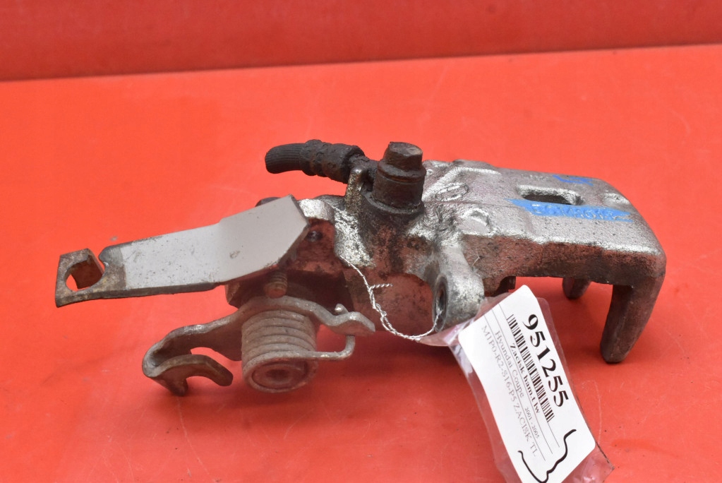 фото №6, Суппорт тормозной левый задняя bc141018 hyundai coupe 2 ii 2.7 v6 167 km 01-05