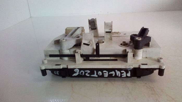 фото №7, Панель обдув peugeot 206 1999r.