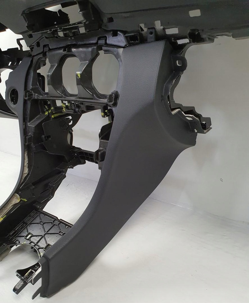 фото №8, Панель приладів приладова консоль mercedes w205 europa