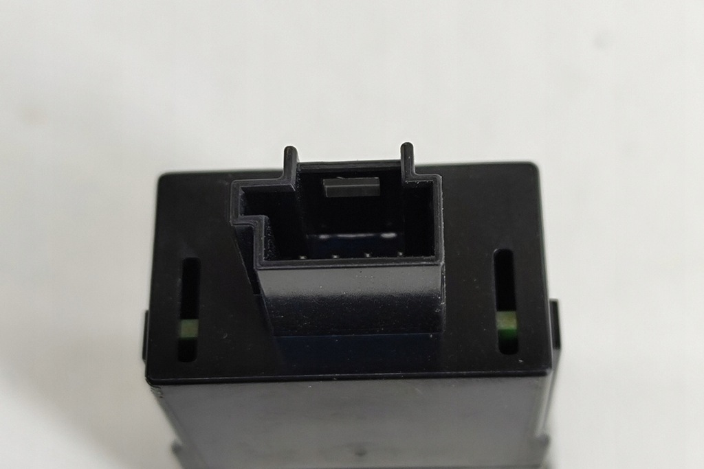 фото №6, Mercedes-benz eqb x243 typ c port usb з'єднання a2478207802 2022 23770728