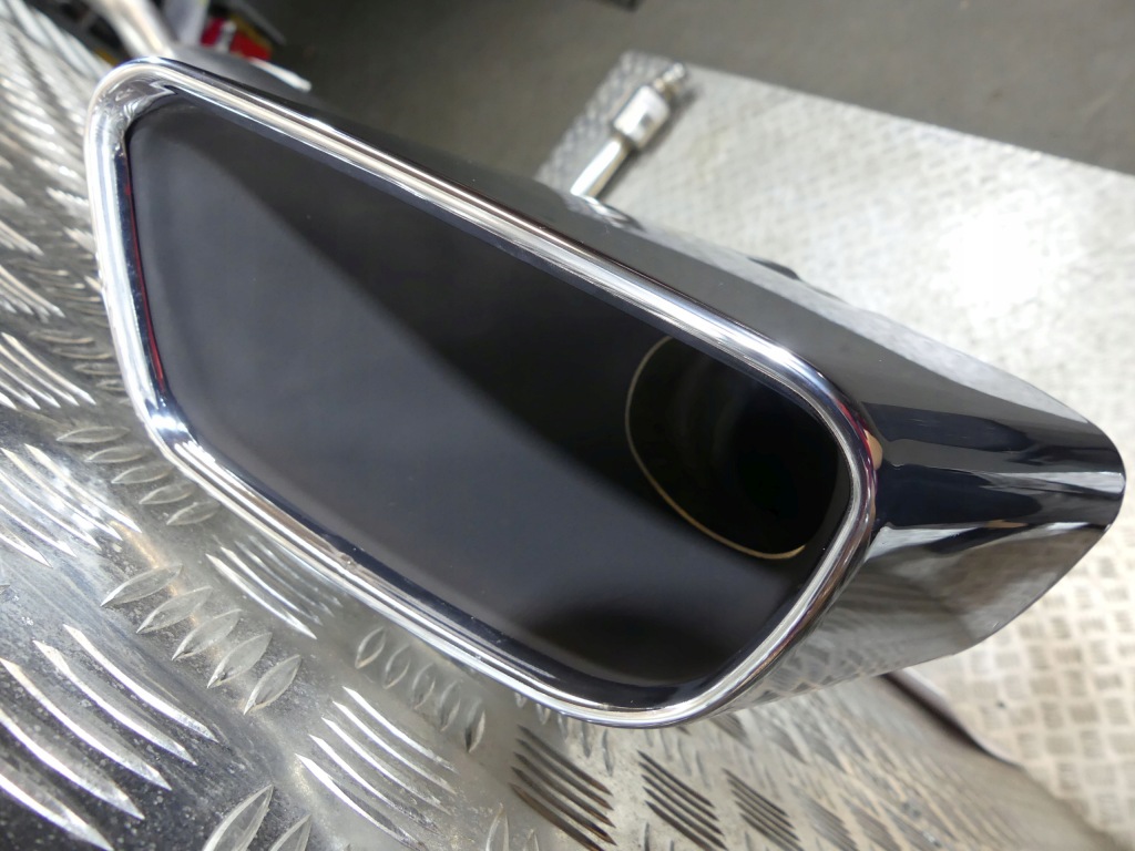 фото №8, Bmw x5 f15 x6 f16 40dx n57z гаситель выхлоп насадки хром 8576214 8576916