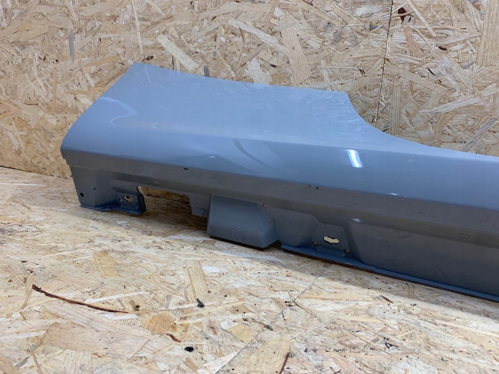 Mercedes cle c236 a2366980200 молдинг поріг права оригінал Ціна