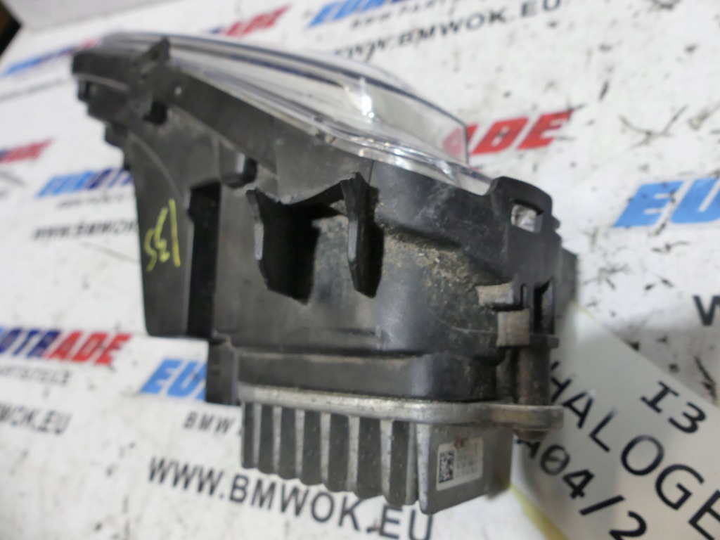 фото №5, Bmw i3 lift противотуманная фара правый led 7471838