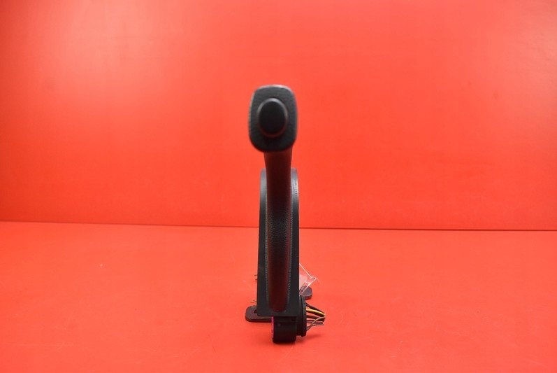 фото №4, Рычаг тормоза ручного kia sportage 2 ii lift 08-10