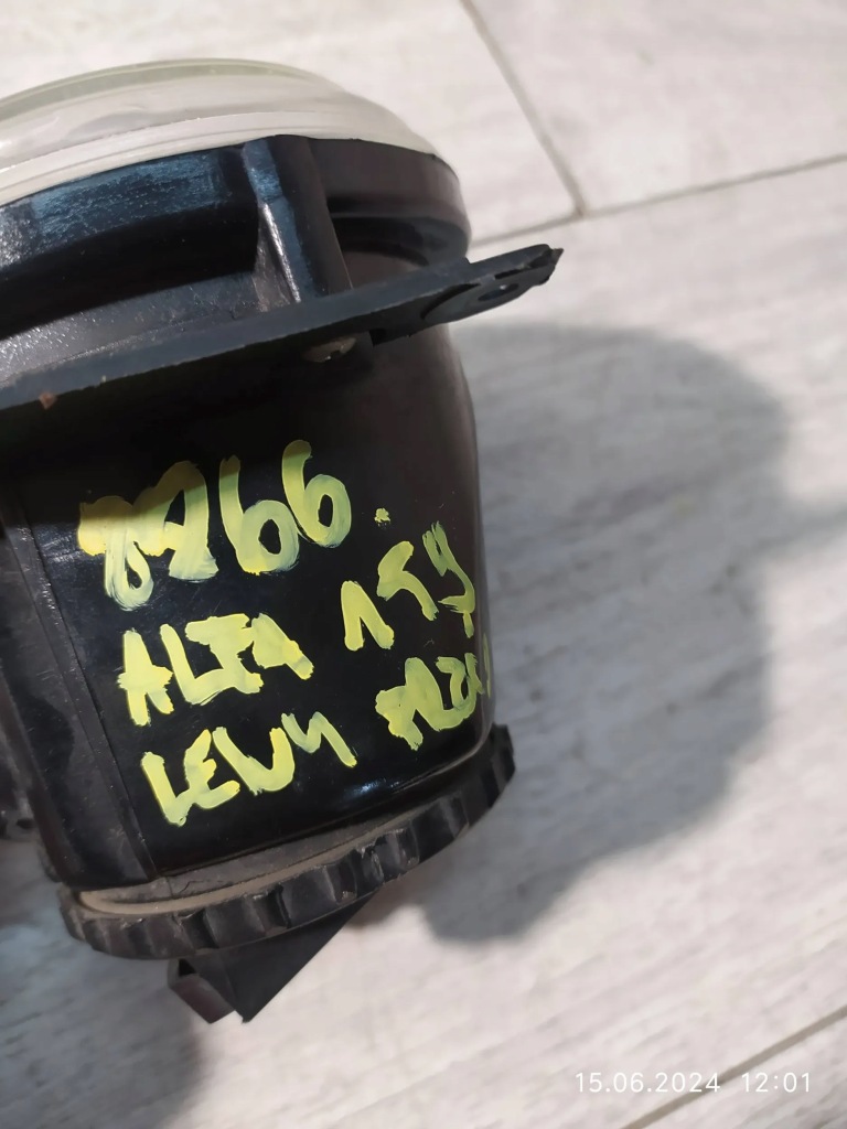 8866. alfa romeo 159 противотуманная фара левый перед 468247570 с Разборки