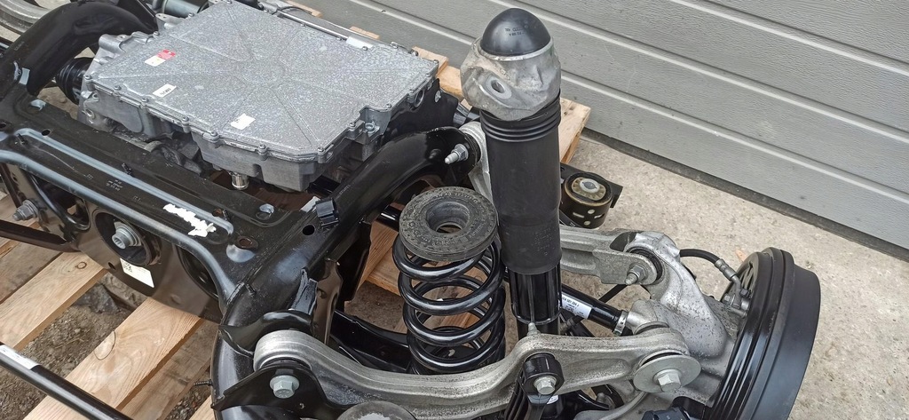 фото №9, Skoda enyaq двигатель электрический подвеска задняя kompl ebja 1ea907230