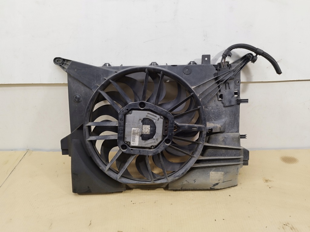 Купить Вентилятор радиатора volvo s60 1 v70 2 30749760 30741238