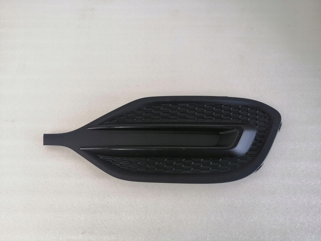 Купить Opel astra k v sport рестайлинг  решётка бампера правая