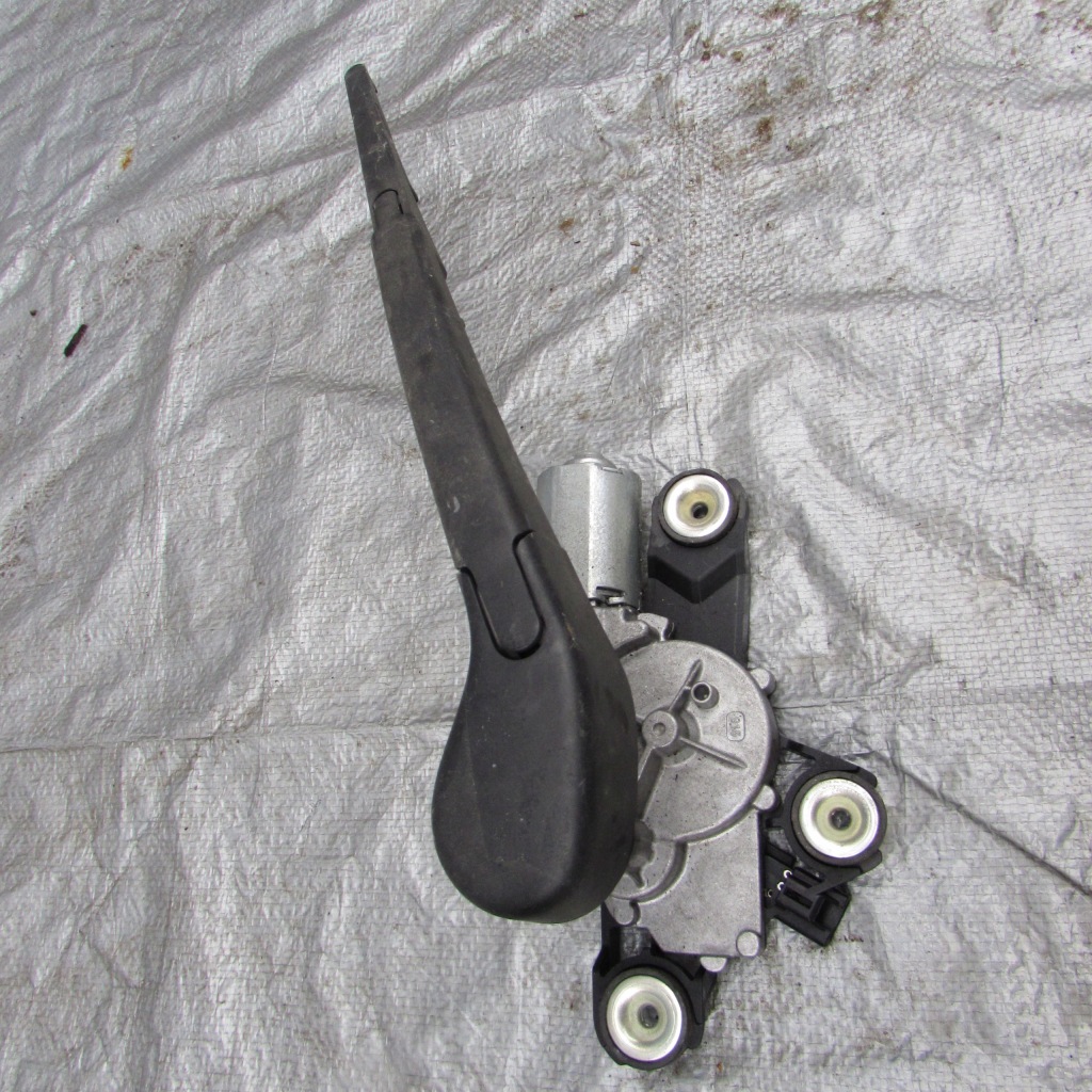 фото №1, Ford оригинальный номер bv6117k441aa двигатель дворник