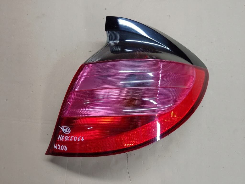 фото №1, Лампа права задня mercedes c-klasa w203 coupe ladna