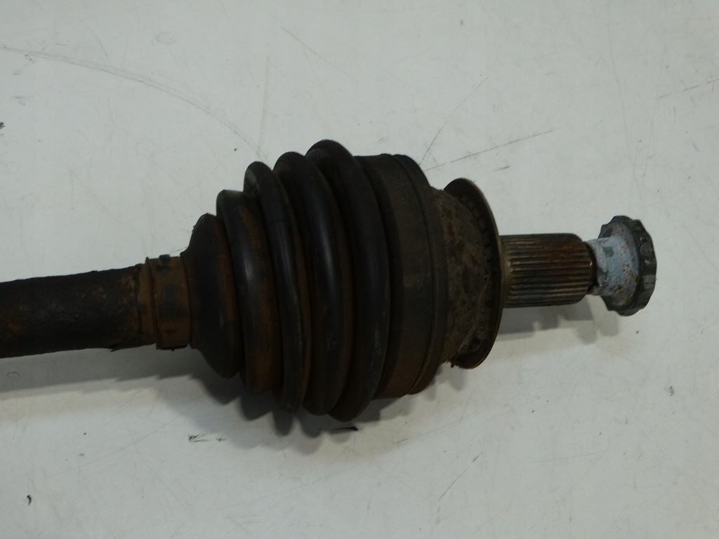 фото №10, Привідний вал ліва seat ibiza mk4 1.4 cgg 63kw 2013r.
