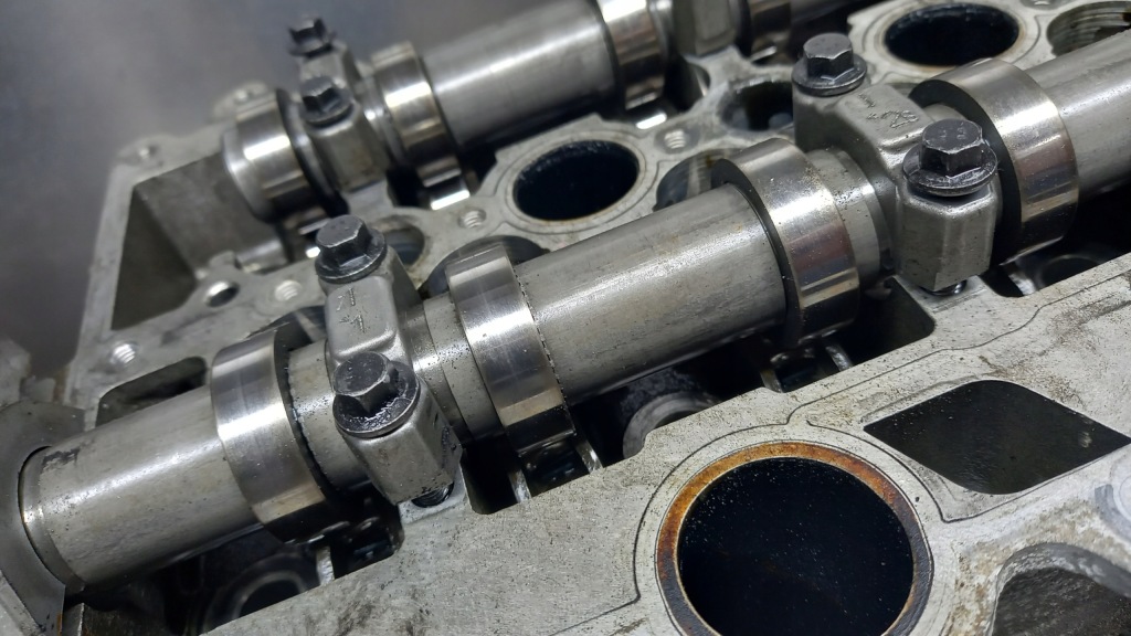 фото №14, Головка двигуна 31401466 002 volvo 2.4 d5 d5244t15