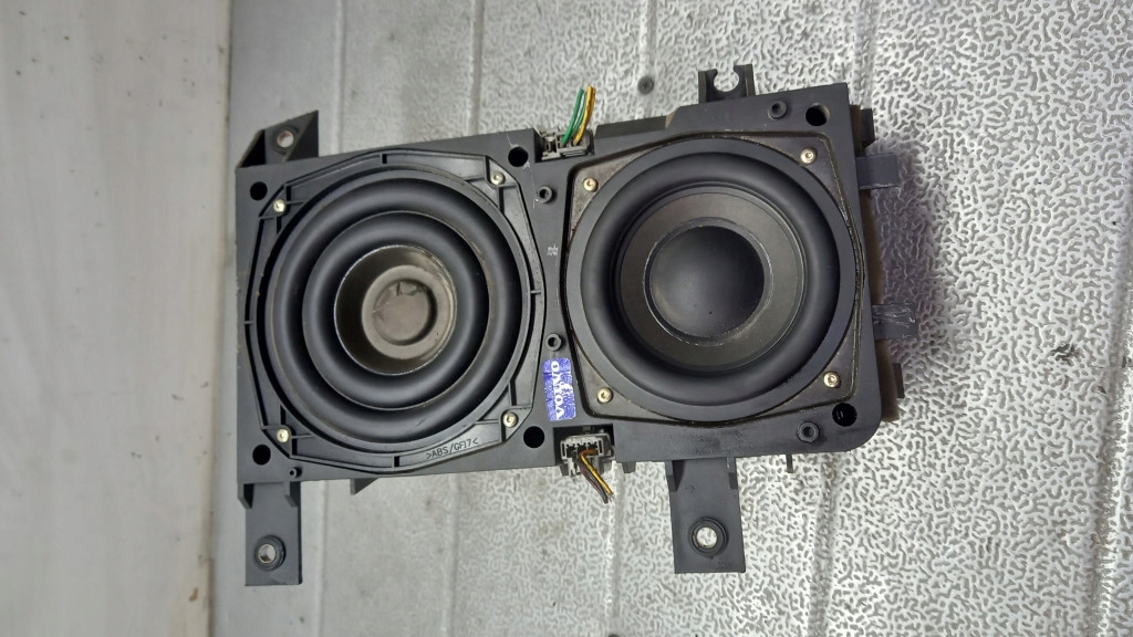 фото №1, Динамик volvo v40 03r kombi 30630166