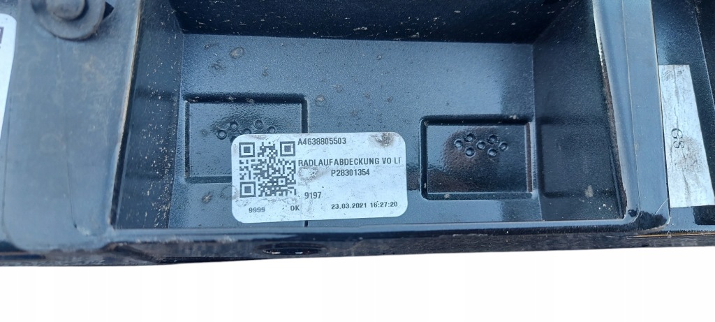 фото №8, Mercedes g-klasa amg 18- молдинг накладка na крыло правая задняя a4638805503