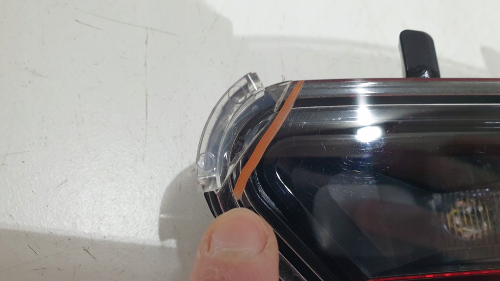 фото №3, Лампа правая задняя led renault captur ii 265801655r