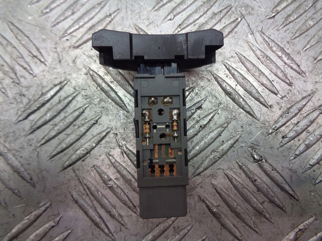 фото №1, Выключатель свет противотуманного accent iii