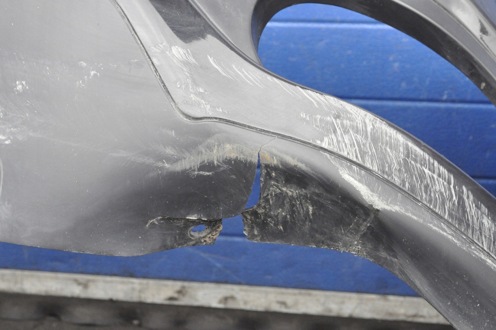 фото №11, Maserati granturismo бампер задня задній