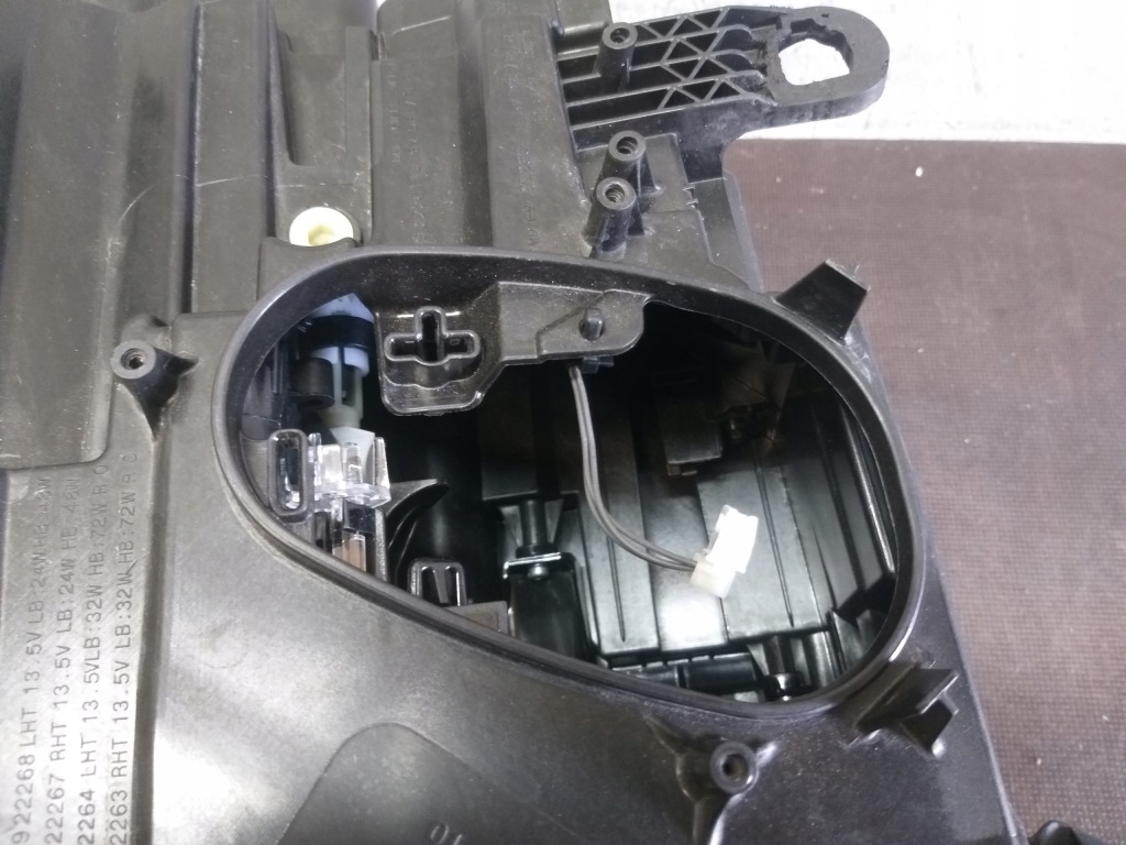 Купить Фара перед правый  bmw x1 f48 full led рестайлинг  5a01172-03