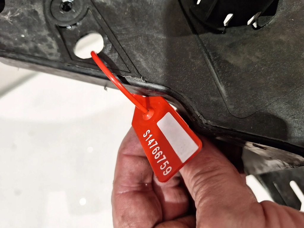 фото №9, Pas верхний замковый 8200290143 renault clio iii 05-09