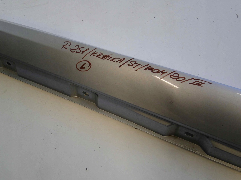 фото №12, Mercedes r klasa w251 251 короткий молдинг поріг