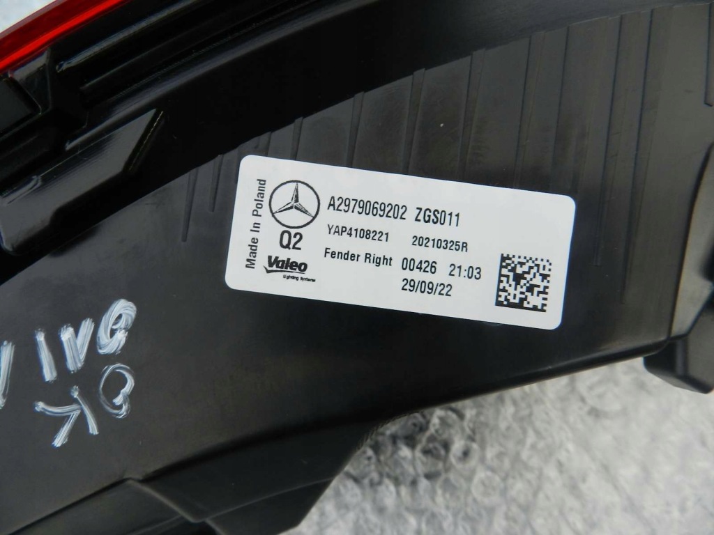 фото №5, Mercedes eqs v297 21- лампа лампи led задня комплект