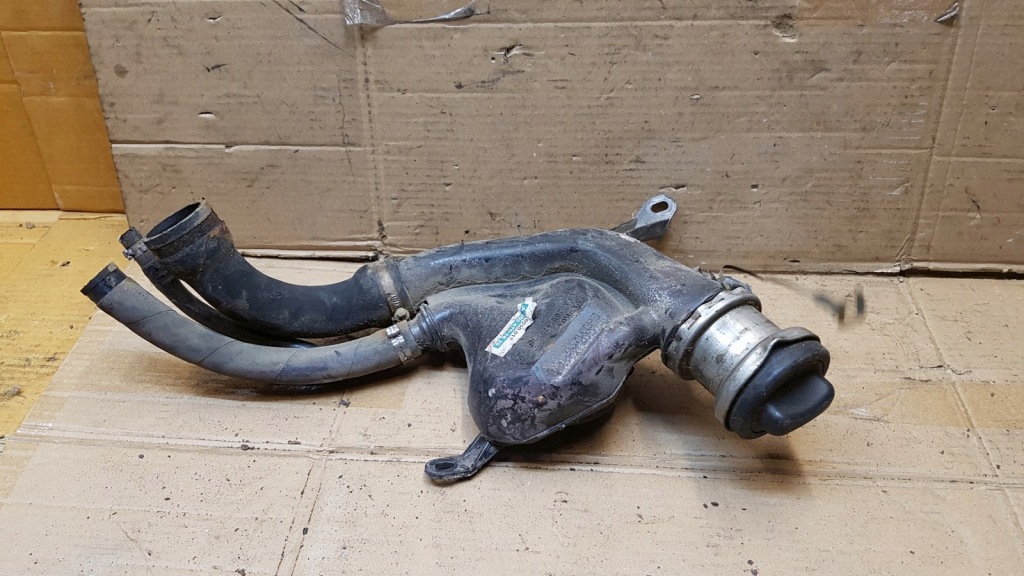 Купити Заливна горловина труба пального mercedes w203