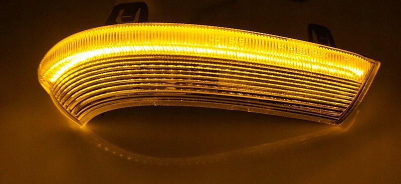 фото №4, Поворотник w зеркало dynamic led vw golf 5 v plus