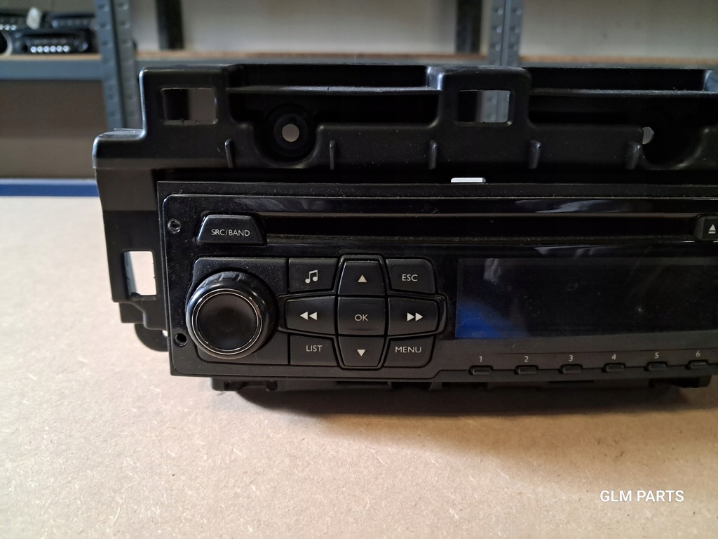 фото №8, Peugeot 208 2008 радио рамка оригинал 98030741zd