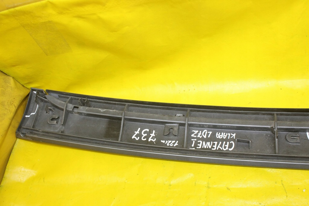 фото №10, Молдинг накладка крышки задней багажника porsche cayenne i ld7z 7l5853955 m s