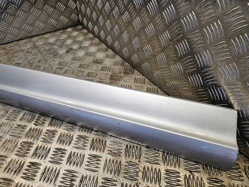 фото №6, Audi q5 sq5 2011 перед сторона ліва молдинг двері передніх