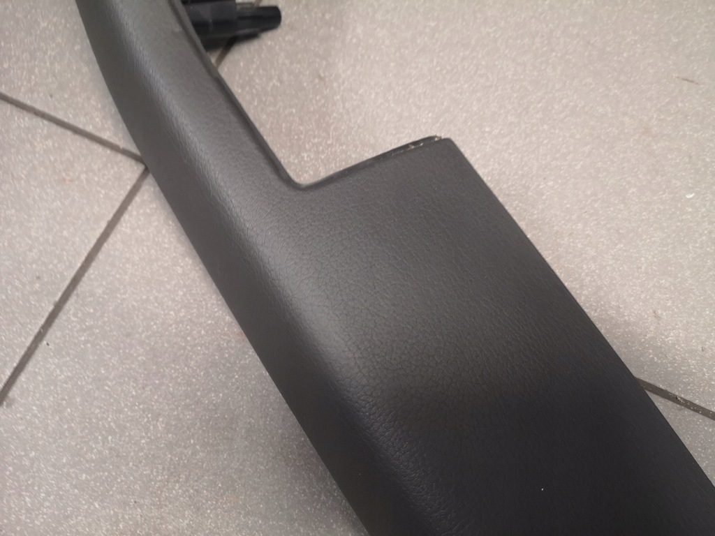 фото №4, Подлокотник обшивка правый перед a8 d3 4e0867174