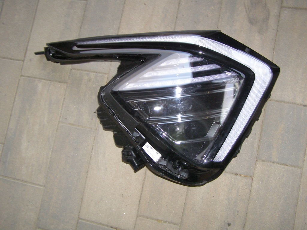 фото №2, Лампа перед kia sportage v 5 full led 21- правая 92102-r2100