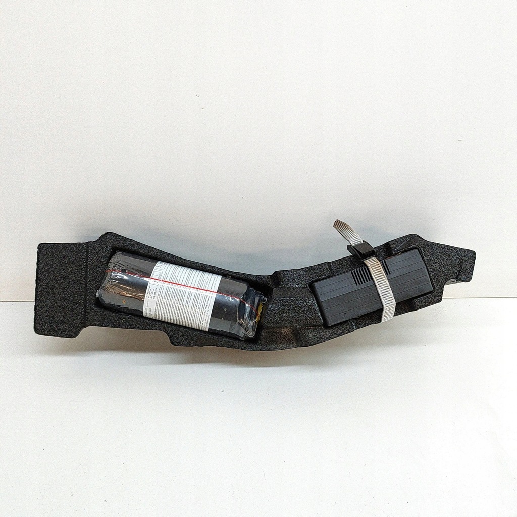 фото №1, Audi rs6 c8 2022 другое запчасти салона автомобиля