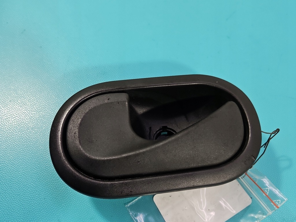 фото №2, Ручка внутренняя перед левая renault master iii 10-24 21030-310579