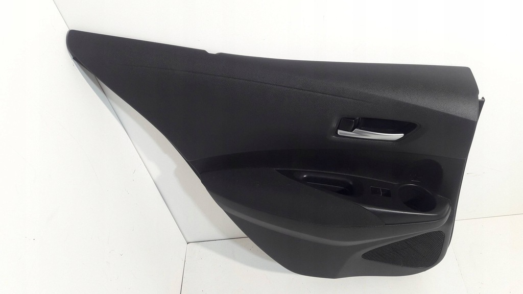 фото №8, Toyota corolla e210 e21 обшивка дверь задний левый хэтчбек 6761402640 et77