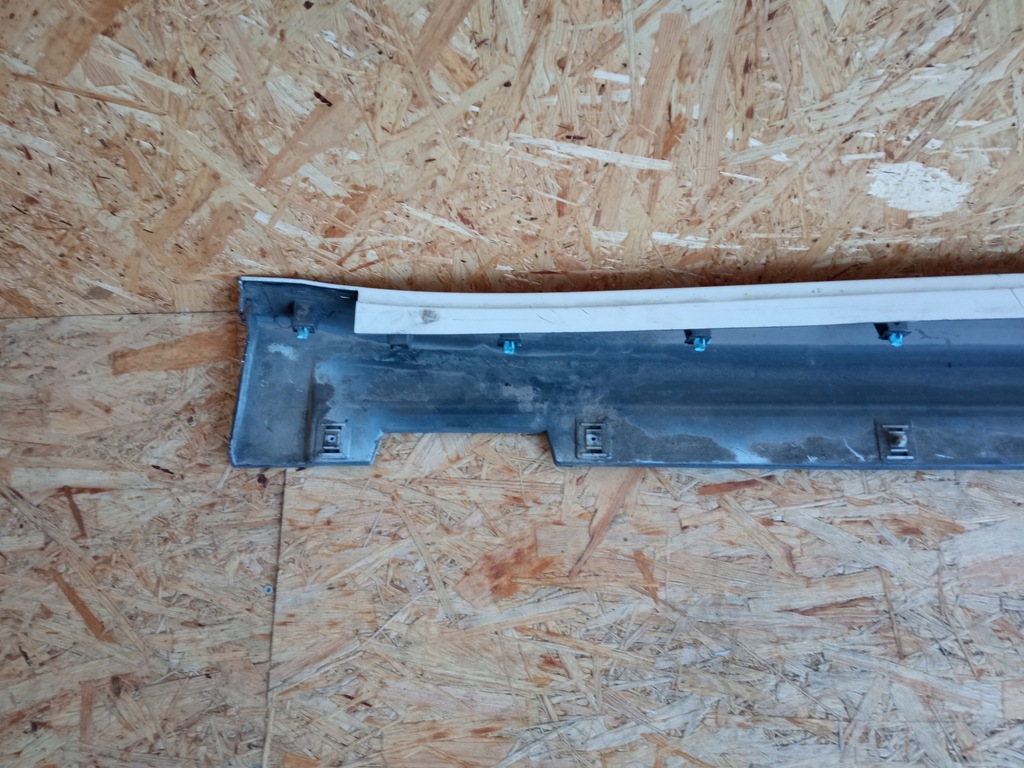 фото №6, Hyundai i40 11-18 молдинг поріг права 87752-3z000