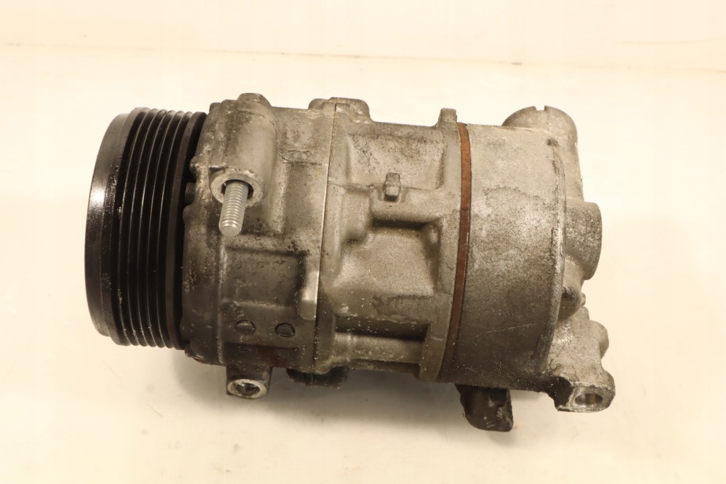 Компресор кондиціонера bmw 3 318d e90 437100-5190 в Україні