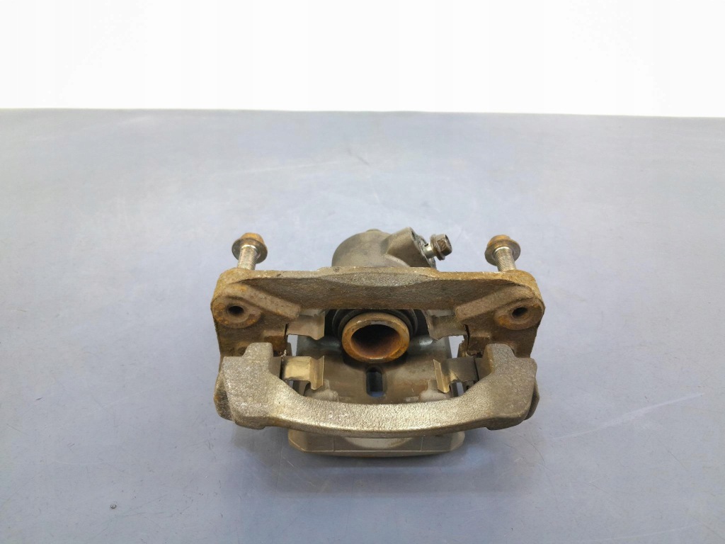 фото №3, Subaru forester ii lift суппорт скоба задняя левый