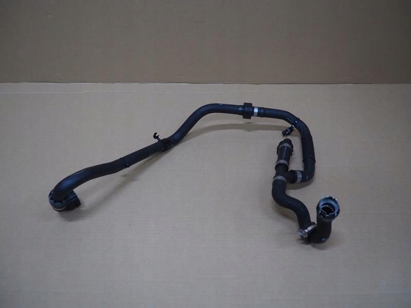 фото №4, Wąż труба шланг wody магистраль mercedes eqb 300 x243