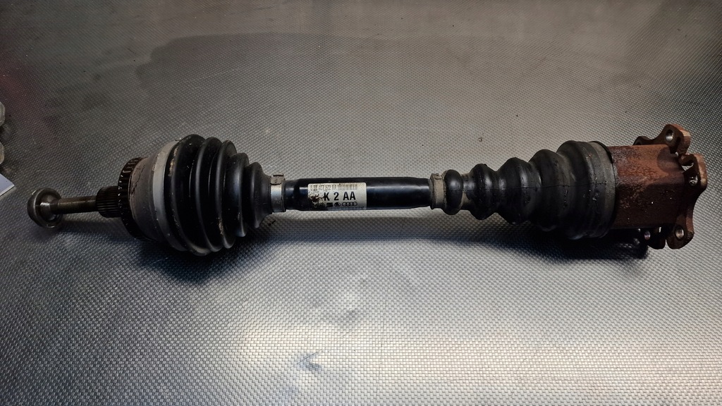 фото №1, Audi a4 b6 3.0 asn tiptronic привідний вал k2aa